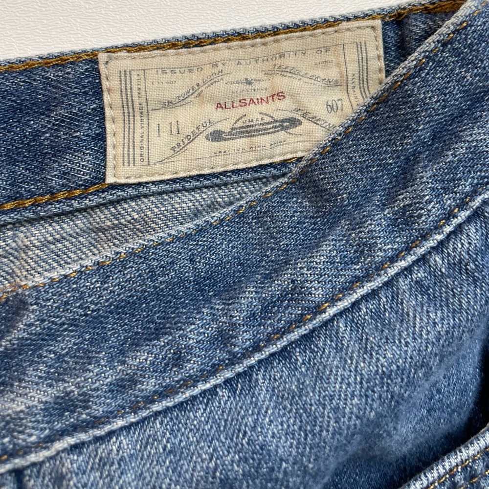All Saints Classic Mid Rise Fly Button Medium Wash Denim Shorts Women’s Size 28 - Picture 4 of 8